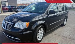 2015 Chrysler Town and Country Touring