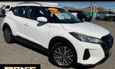 2022 Nissan Kicks SV
