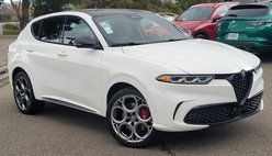 2025 Alfa Romeo Tonale Hybrid Base