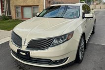 2014 Lincoln MKS Base