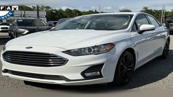 2020 Ford Fusion SE