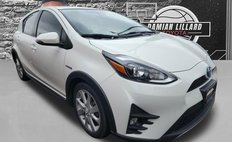 2018 Toyota Prius c Four