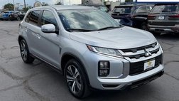 2026 Mitsubishi Outlander Sport SE