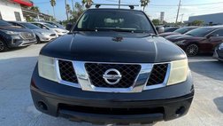 2006 Nissan Pathfinder LE