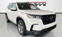 2023 Honda Pilot EX-L w/Rear Captain's Chairs