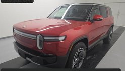 2025 Rivian R1S Adventure