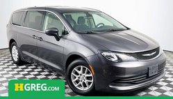 2020 Chrysler Voyager LX