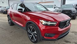 2020 Volvo XC40 T5 R-Design