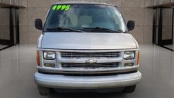 2002 Chevrolet Express Base