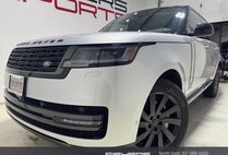 2024 Land Rover Range Rover P400 SE LWB